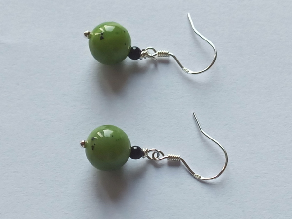 silver earrings-ear wires with jadeite and onyx beads-the colour is green and black-